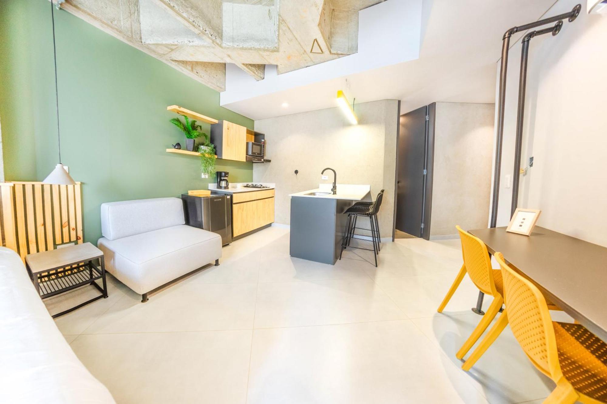 ホテル Firenze Lofts メデジン エクステリア 写真