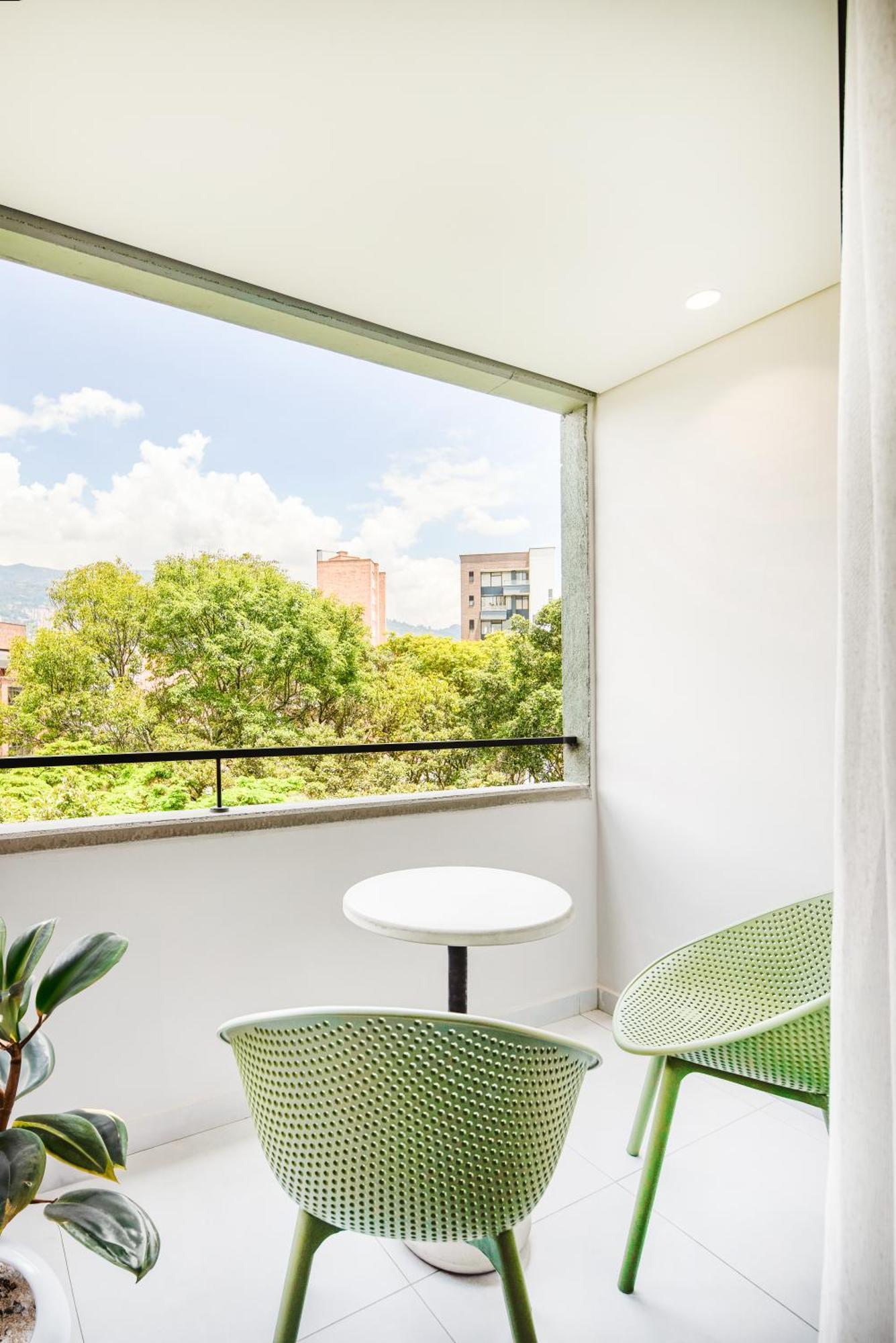 ホテル Firenze Lofts メデジン エクステリア 写真
